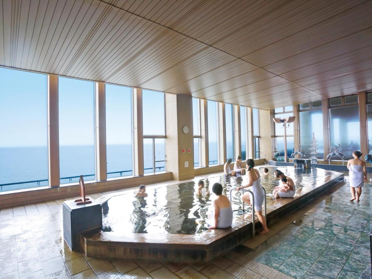 Ryugujo Spa Hotel Mikazuki Ryugutei Кисарадзу Экстерьер фото