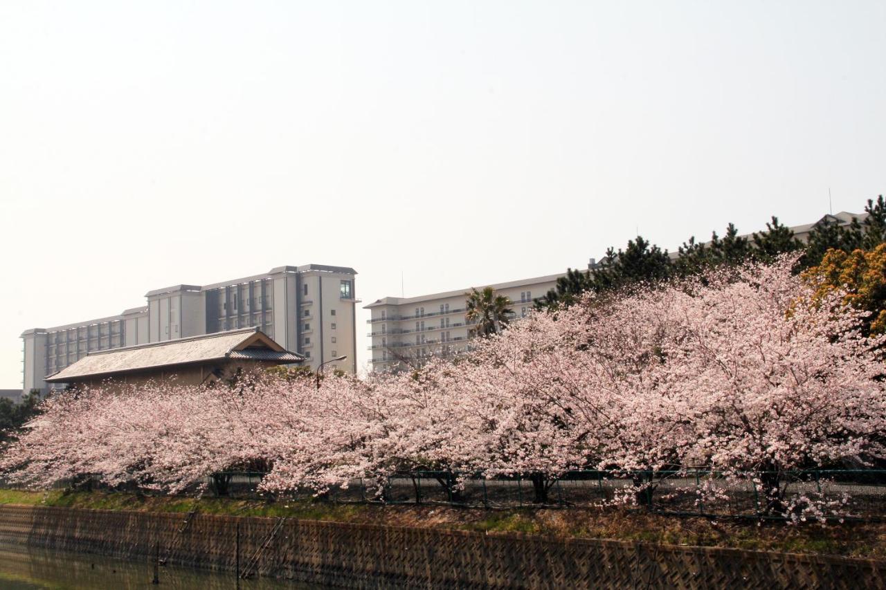 Ryugujo Spa Hotel Mikazuki Ryugutei Кисарадзу Экстерьер фото